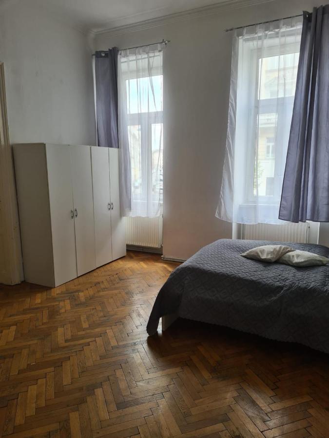 Central City Apartment 131 Wenen Buitenkant foto