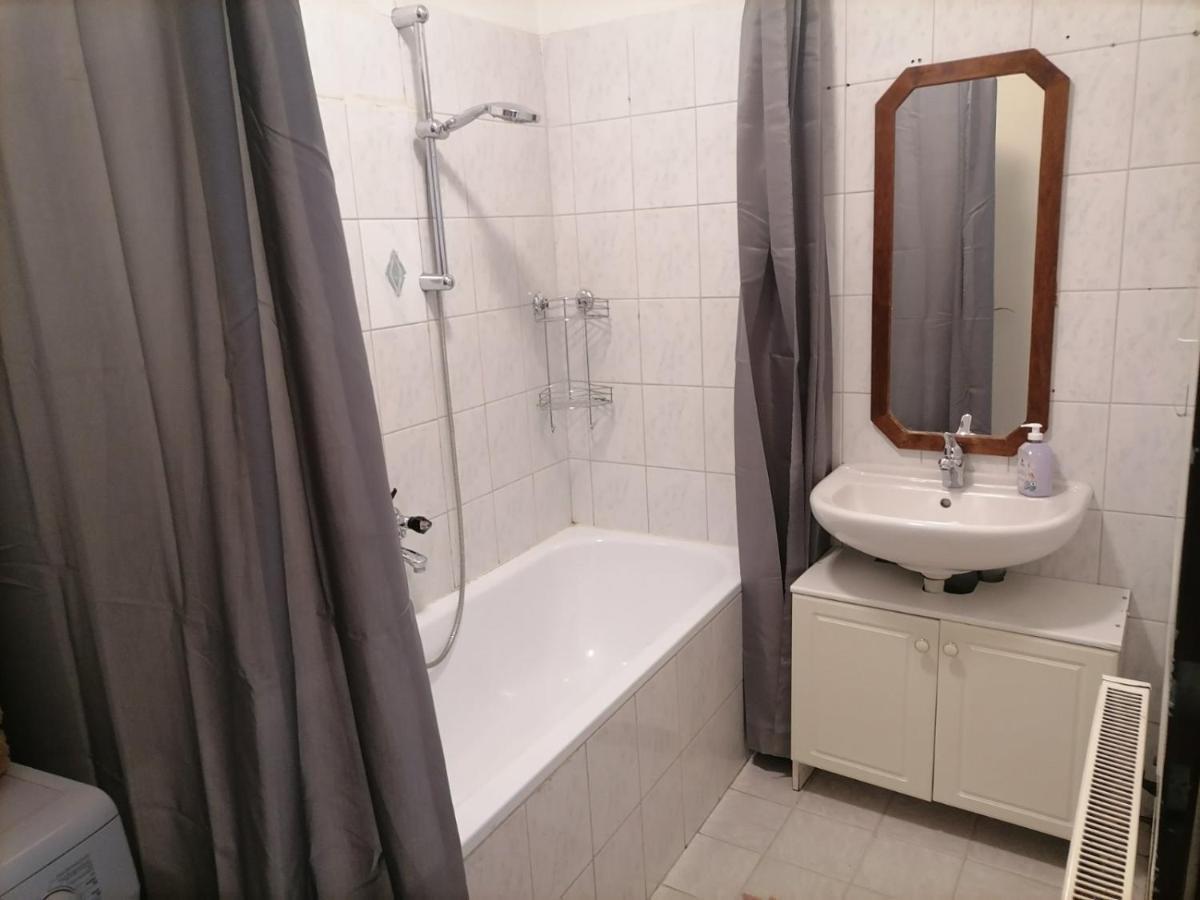 Central City Apartment 131 Wenen Buitenkant foto